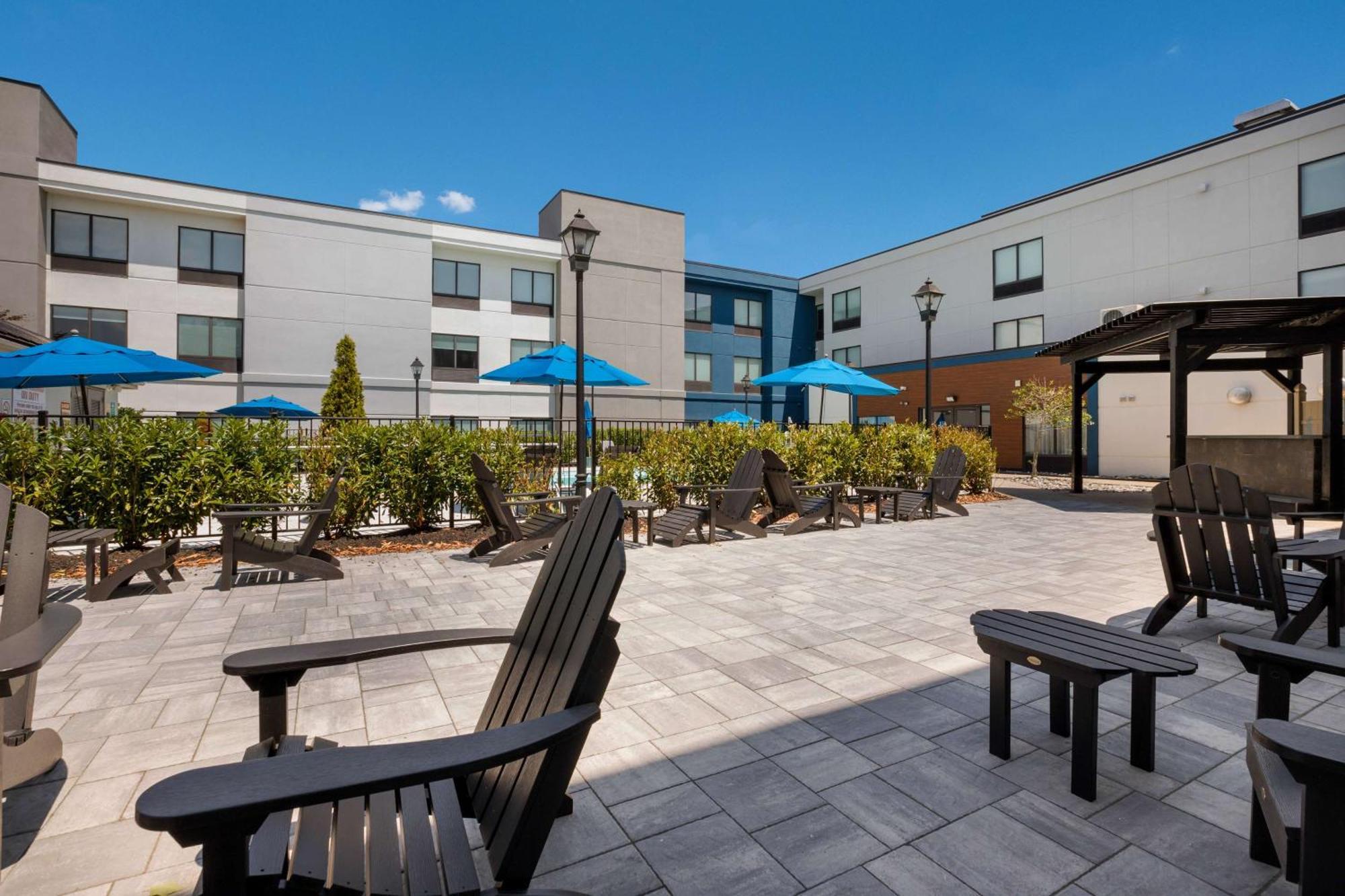 Hampton Inn Princeton Exterior foto